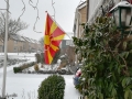 De vlag uit !! Noord Macedonië erkend.